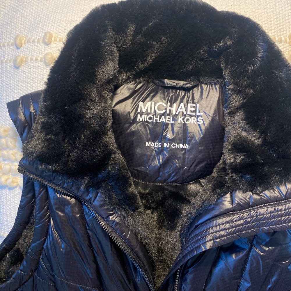 Brand New Michael Kors Women’s Vest & Gloves